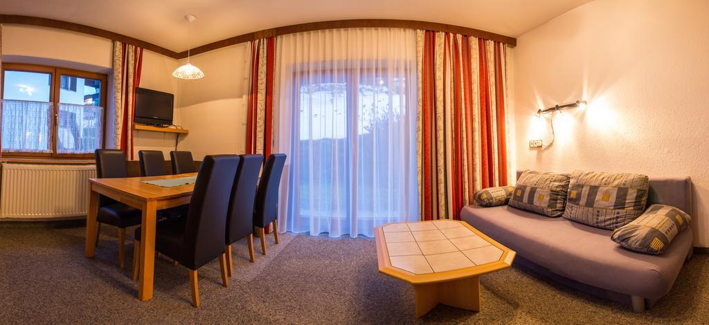 Pension Schweizerhof Waidring Oda fotoğraf